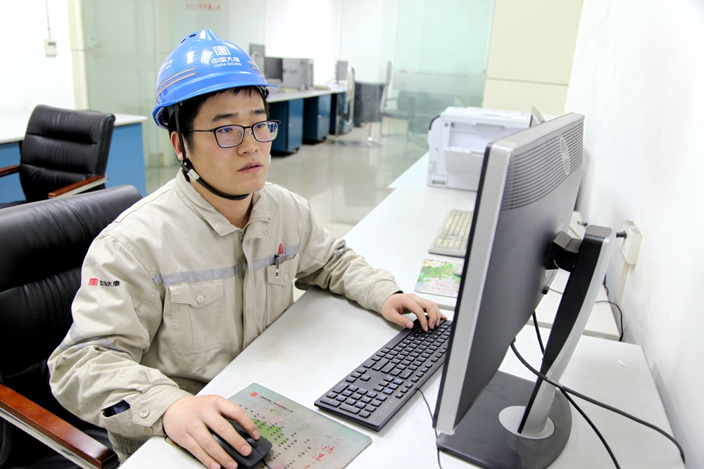 3.楚樂研究1、2號機(jī)組煙氣系統(tǒng)控制方案（韓城第二發(fā)電公司曹軍科攝）.jpg